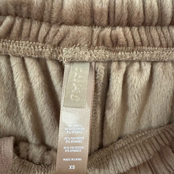 SKIMS Velour Wide Leg Sweatpants Track Pants - Picture 5 of 10